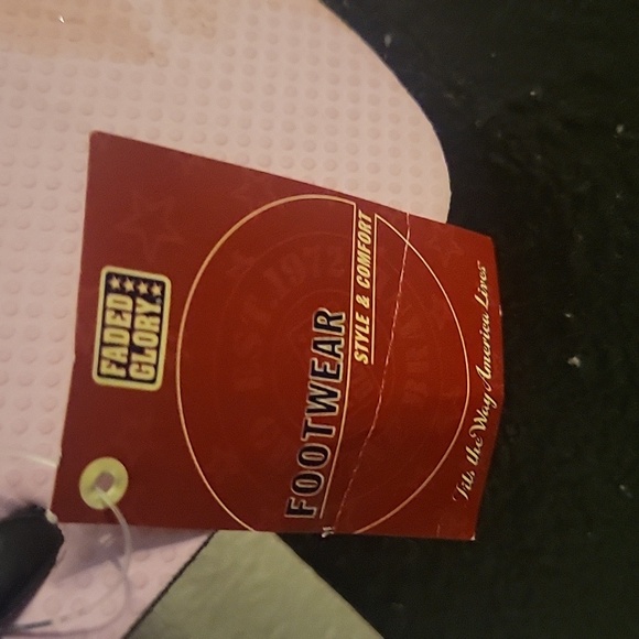 GAP Men's Cocoa Brown Size 10-11 & Faded Glory Pink American Flag Flip Flop 9-10 - Picture 7 of 9